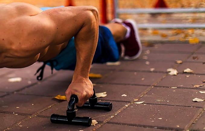 Push Up Bar Strength Training - Home Gym Exercise Equipment Push-up Stands with Cushioned Foam Grip Handles Non-Slip Sturdy Structure - Floor Workouts Fitness Calisthenics for Men Women