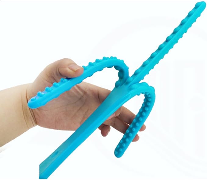 U Scinan Body Massage Pat Back Hammer Massage Tools Portable Massager Clap Stick for Shoulder Neck Foot (Random Color)