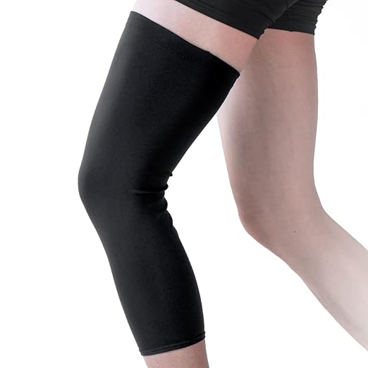 Knee Brace Undersleeve - Knee Undersleeves for Women & Men Leg Undersleeve for Knee Brace, Closed Patella,M (Pack of 1)