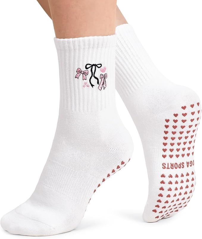 yeuG Pilates Socks for Women Non Slip Grip Socks for Yoga, Barre, Hospital, Barefoot Grippy Yoga Sock Womens Gifts 4 Pairs