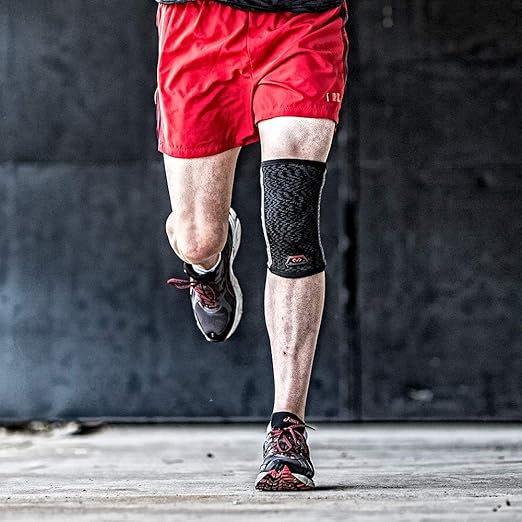 McDavid MD5213-01-35 HyperBlend Knee Sleeve w/Gel & Stay XL