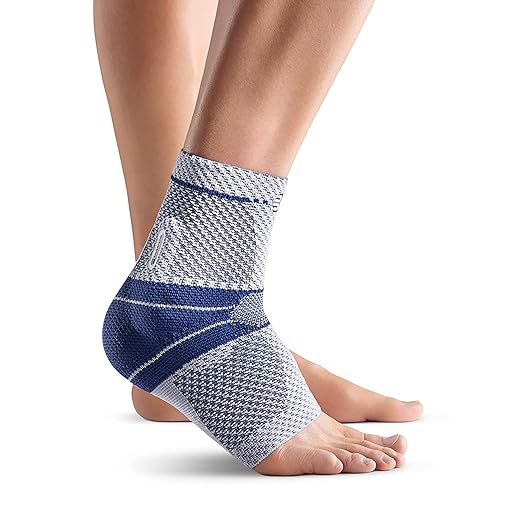 Bauerfeind - MalleoTrain - Ankle Support Brace - Helps Stabilize the Ankle Muscles and Joints For Injury Healing and Pain Relief - Right Foot - Size 3 - Color Titan