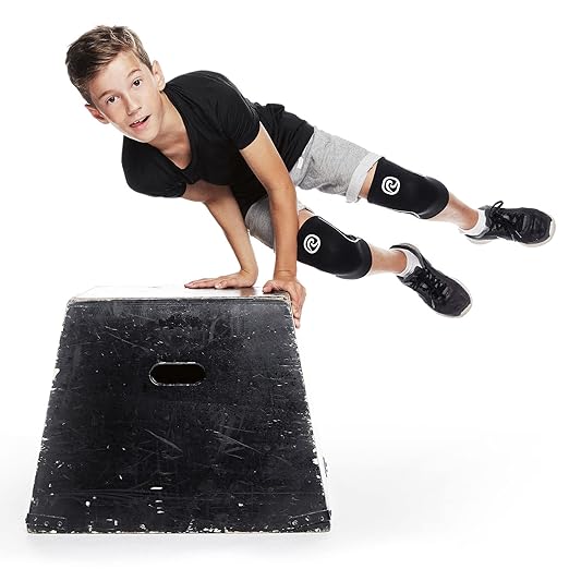 Rehband Kids Knee Sleeve made from 5mm Noprene, Knee Brace - Youth Girls & Boys Compression Knee Brace for Sports: Football, Hockey, Basketball or Running, Colour:Black, Size:Medium