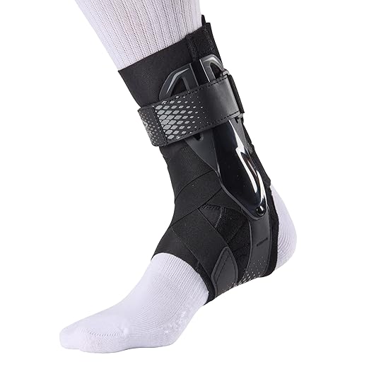 Shock Doctor L3 ZR Ankle Brace Right Black S