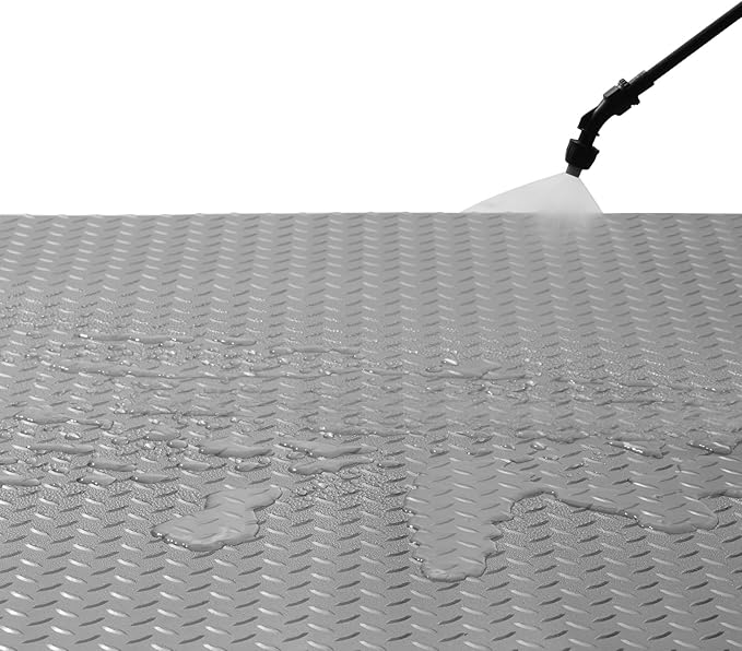 VEVOR Garage Floor Mat, 9.2 x 4.9 FT PVC Garage Flooring Roll, Non-Slip Diamond Texture, 45.21 sq.ft Covering Space, Garage Mats for Under Cars, for Gyms Boats Car Trailer, Silver