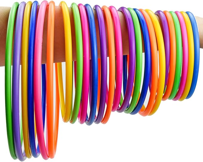24 Pcs Multicolor Plastic Toss Rings Ring Toss Game Carnival Rings for Speed and Agility Practice Games, Garden Backyard Outdoor Games, Bridal Shower Game, Game Booth (4 Sizes)
