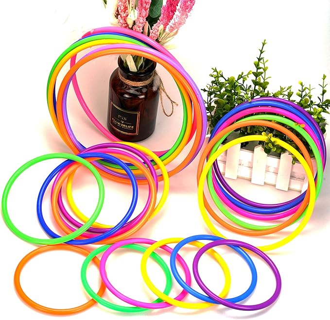 24 Pcs Multicolor Plastic Toss Rings Ring Toss Game Carnival Rings for Speed and Agility Practice Games, Garden Backyard Outdoor Games, Bridal Shower Game, Game Booth (4 Sizes)