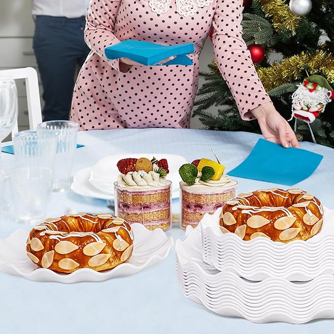 LIYH 50 Pcs White Scalloped Plastic Plates Reusable - Unbreakable Plastic Plates for Weddings Party Outdoor Picnics Dishwasher Safe BPA Free Easter (25Guests)