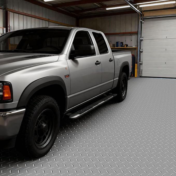VEVOR Garage Floor Roll, 7.5 x 17 ft Garage Flooring Mat, 2.2 mm Thickened PVC Diamond Plate Floor Protector Mat with Double-Sided Tape, Non-Slip, Easy to Clean for Warehouse, Gyms,Silver Gray