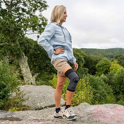 OrthoSleeve Knee Brace for ACL, MCL, Injury Recovery, Meniscus Tear, knee pain, aching knees, patellar tendonitis and arthritis (3XL, Black, Single)