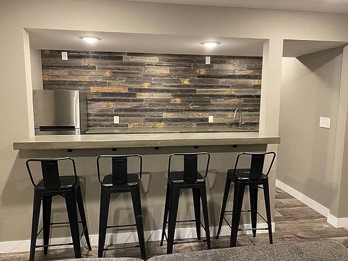 Rockin' Wood Real Wood Nail Up Application Rustic Reclaimed Naturally Weathered Barn Wood Accent Paneling Board Planks for Home Walls (1 Square Foot Sample)