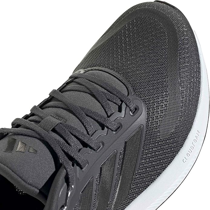 adidas Men's Falcon
